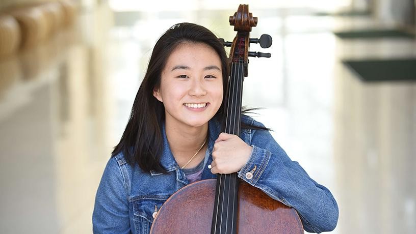 Jackie Yang, a senior majoring in electrical engineering and an accomplished cellist. Credit: Jackie Yang