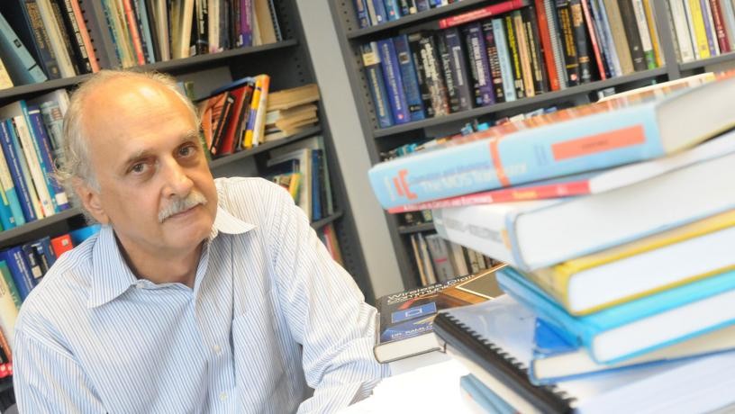 Prof. Yannis Tsividis