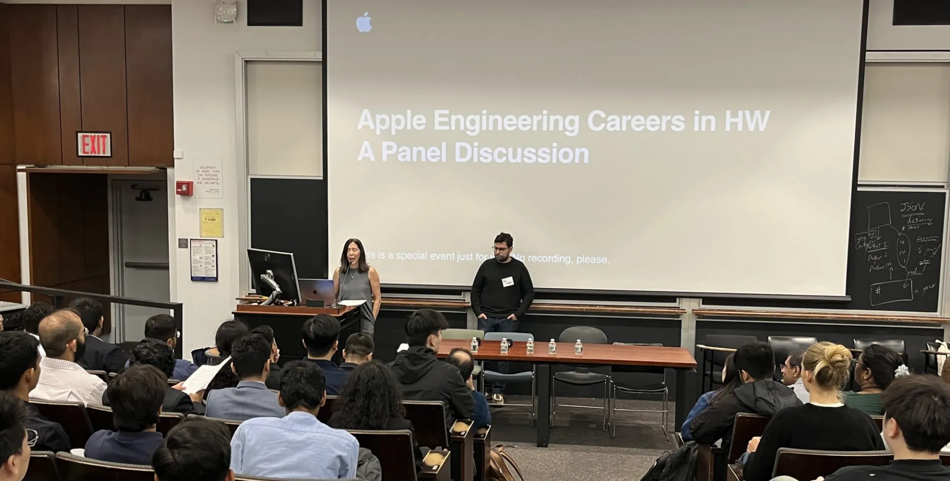 Apple Engineers Visit Columbia EE