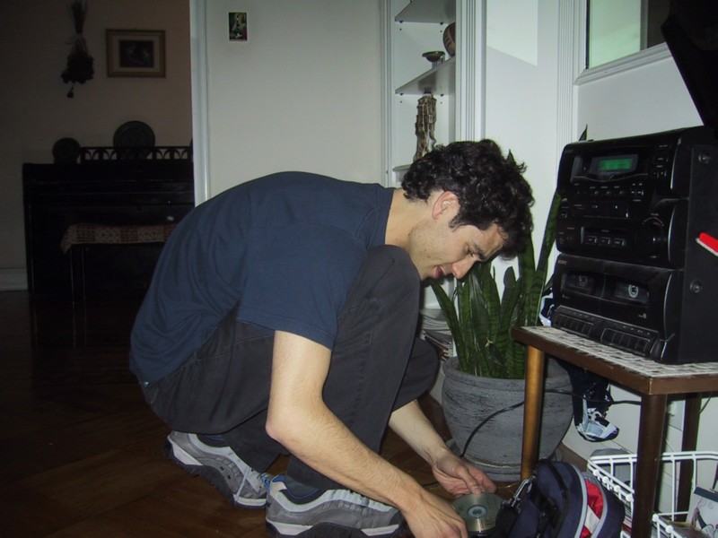100-0042_IMG